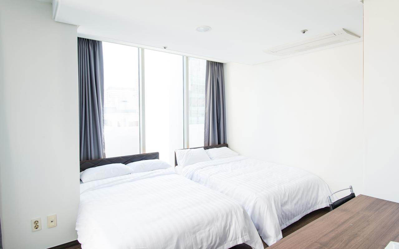 Hotel Arinus Shinchon 首爾 外观 照片