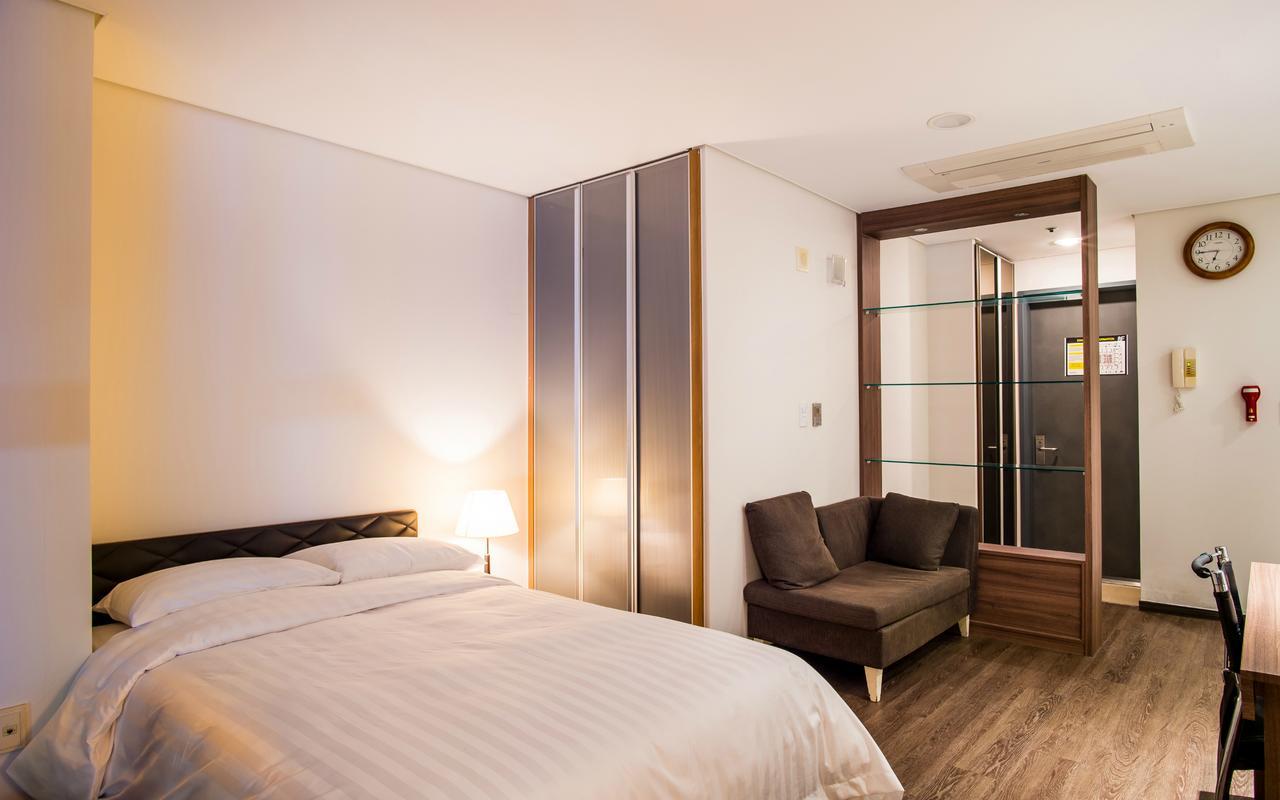 Hotel Arinus Shinchon 首爾 外观 照片